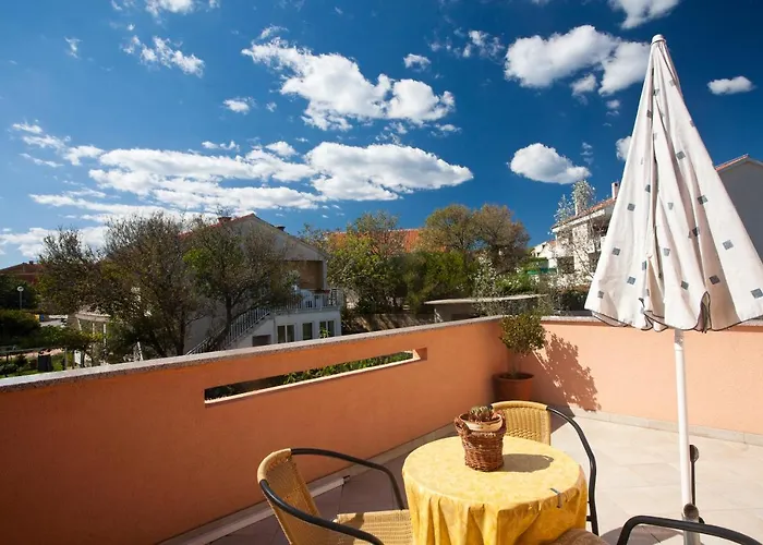 Glibo Near The Sea And Town Center! * Krk Town